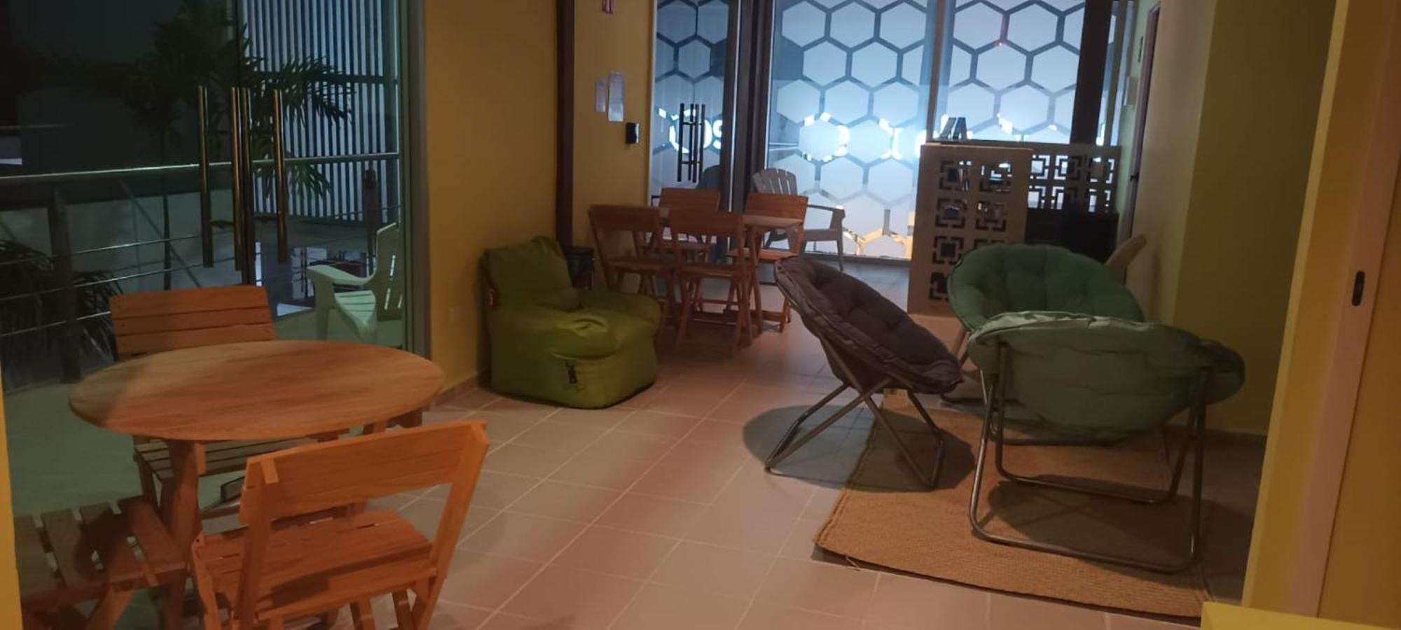 Hostel Tropico 20 Pdc Playa del Carmen Dış mekan fotoğraf