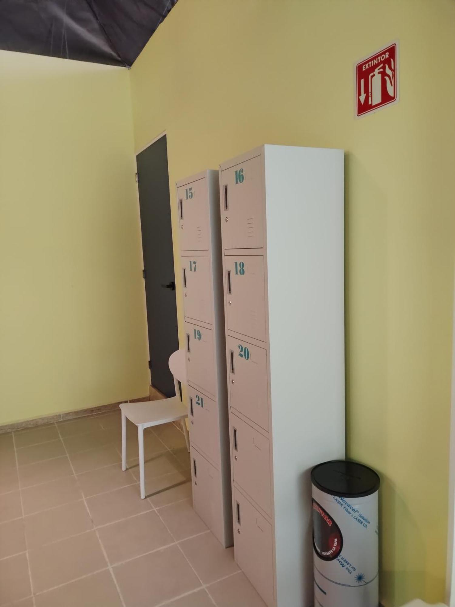 Hostel Tropico 20 Pdc Playa del Carmen Dış mekan fotoğraf